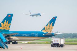 Bộ Xây dựng công bố 2 thủ tục hành chính mới, sửa đổi 22 thủ tục trong lĩnh vực hàng không