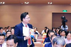 NHÌN LẠI KỲ HỌP THỨ NĂM, HỘI ĐỒNG NHÂN DÂN THÀNH PHỐ HÀ NỘI KHÓA XVII Đo lường kết quả thực hiện cam kết bằng chuyển biến thực tiễn