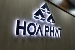 Cổ phiếu HPG thủng đáy 1 năm dù kết quả kinh doanh quý II tích cực: Nhà đầu tư đang lo điều gì?