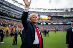 Ông Trump nói về trận Chung kết: 'Tây Ban Nha nhỉnh hơn Argentina một chút'