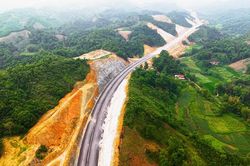 Tập trung đẩy nhanh giải ngân vốn đầu tư công