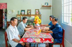 Bộ máy khóm, ấp nhanh chóng ổn định sau sắp xếp