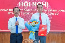 Công bố Quyết định công nhận Phó Chủ tịch Ủy ban MTTQ Việt Nam tỉnh Cà Mau