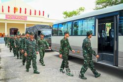Bộ CHQS tỉnh Cà Mau hành quân dã ngoại về nguồn, tăng cường công tác dân vận