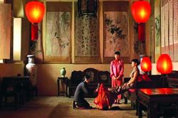 Các cụ nói: 'Cửa trước không đốt đèn, sân sau không sáng sủa', nghĩa là gì?