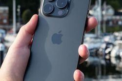Giá iPhone 15, iPhone 15 Pro giảm sâu, chỉ từ hơn 14 triệu đồng khi iPhone 18 sắp ra