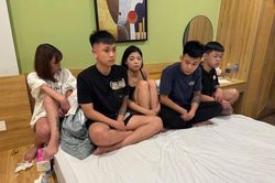 Nhóm 'nam thanh nữ tú' bay lắc trong căn hộ chung cư cùng lượng lớn ma túy