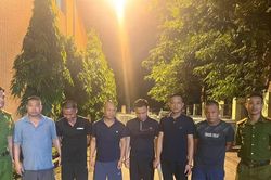 Bắt 6 đối tượng cá độ bóng đá