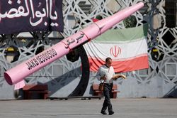 Iran đề xuất ngừng bắn 10 ngày với Mỹ