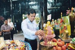Quảng Ngãi: Dâng hương tại các di tích lịch sử nhân Ngày Thương binh - Liệt sĩ