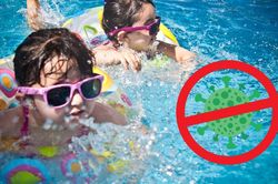 Lầm tưởng về virus Adeno: Không chỉ bể bơi công cộng lây lan dịch bệnh