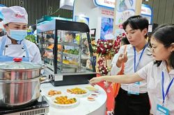 Tạo động lực cho mục tiêu tăng trưởng hai con số