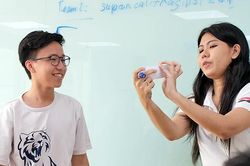 Dạy, học tiếng Anh cho học sinh tiểu học, trung học phổ thông trong 'thời AI'