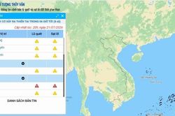 Vùng áp thấp phía đông Philippines có thể mạnh lên thành bão, Bắc Bộ sắp mưa lớn