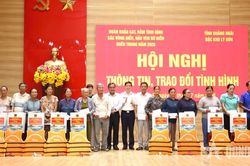 'Cầu nối' chính quyền địa phương với biển, đảo