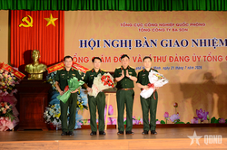 Bàn giao nhiệm vụ Tổng giám đốc và Bí thư Đảng ủy Tổng công ty Ba Son
