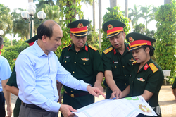 Hành trình tri ân 'tìm lại tên các liệt sĩ' của nữ quân nhân 9X