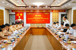 Binh đoàn 20 và Cục Cảnh sát giao thông phối hợp bảo đảm trật tự an toàn giao thông