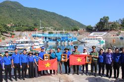 Tuổi trẻ thành phố Đà Nẵng hướng về biển, đảo Tổ quốc