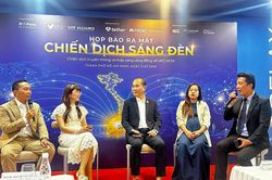 Ra mắt chiến dịch Sáng Đèn, xây dựng cộng đồng cho trung tâm tài chính quốc tế