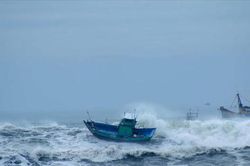 Áp thấp nhiệt đới xu hướng mạnh lên thành bão, khả năng vào Biển Đông cuối tuần này