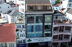 Vi phạm về kh&aacute;m, chữa bệnh c&ocirc;ng ty Hải Thắng Thu C&uacute;c - Ph&ograve;ng kh&aacute;m Đa khoa Đ&agrave; Lạt bị xử phạt hơn 300 triệu đồng