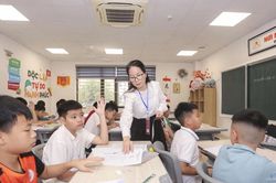 Bộ GD&ĐT lấy ý kiến về quy định cấm đưa hoạt động giáo dục tăng cường vào dạy thêm, luyện thi