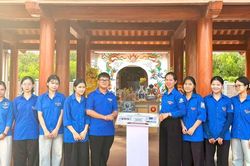 Thanh niên kể chuyện 'địa chỉ đỏ' bằng công nghệ số