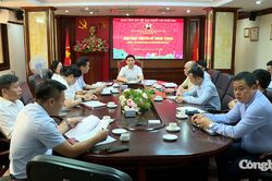 Sinh hoạt chuy&ecirc;n đề về định hướng của Tổng B&iacute; thư, Chủ tịch nước T&ocirc; L&acirc;m