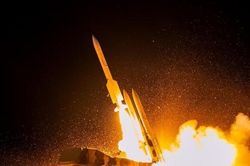 Vì sao hệ thống phòng không Mỹ 'gặp khó' trước tên lửa Iran?