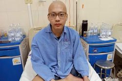 Nam sinh 15 tuổi bị ung thư xương phải cắt chân, gia đình vay nợ để cứu con