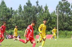 Xác định 8 đội bóng vào tứ kết U17 quốc gia 2026