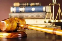 VKSND TP Hà Nội truy tố, yêu cầu 2 bị can đang bị truy nã ra đầu thú