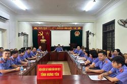 Công chức tích cực tham gia Cuộc thi viết tìm hiểu 66 năm ngày thành lập ngành Kiểm sát nhân dân
