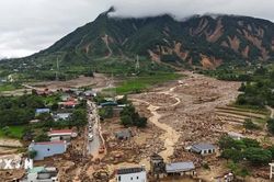 Chủ động phòng, chống dịch bệnh sau mưa lũ ở Mường Than