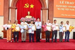 Phong tặng và truy tặng danh hiệu Bà mẹ Việt Nam Anh hùng