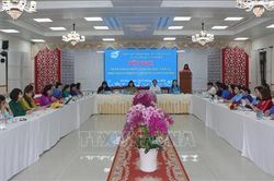 Khơi dậy khát vọng cống hiến, tinh thần đổi mới sáng tạo của phụ nữ