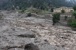 Hình ảnh kinh hoàng về trận lũ quét tàn phá Afghanistan