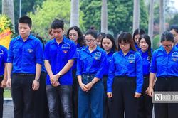 Tuổi trẻ Hội Luật gia Việt Nam dâng hương tri ân các anh hùng liệt sĩ