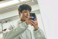 Park Bo Gum công bố loạt ảnh đặc biệt