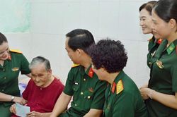 Ban Phụ nữ Quân đội và hành trình nghĩa tình tri ân