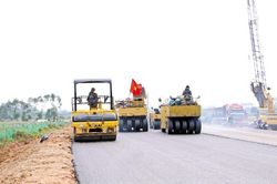 Bắc Ninh: Không để công trình chờ đất đắp