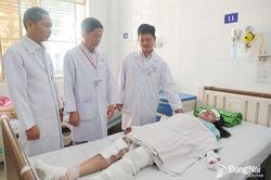 5 nạn nhân vụ cháy xe khách đang được chăm sóc, điều trị tại các bệnh viện, trung tâm y tế