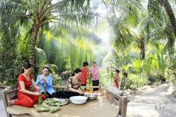 Bếp lửa còn đỏ trong từng món ăn