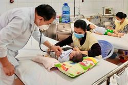 Bệnh viện Đa khoa Trung tâm tỉnh Gia Lai khám miễn phí cho trẻ em có dị tật bẩm sinh