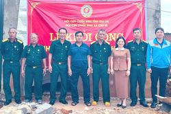 Hội Cựu chiến binh xã Chư Sê khởi công 2 căn nhà 'Nghĩa tình đồng đội'