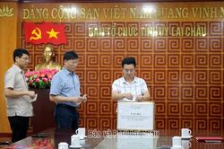Ban Tổ chức Tỉnh ủy phát động ủng hộ nhân dân trên địa bàn tỉnh Lai Châu khắc phục hậu quả do thiên tai, mưa lũ sạt lở đất
