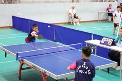 Lớn lên cùng những sân chơi thể thao
