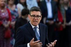 Tân Thủ tướng Anh Andy Burnham mạnh tay cải tổ nội các, khẳng định đường hướng mới