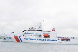 Cảnh sát biển Việt Nam khảo sát, nắm tình hình các vùng biển, đảo ven bờ Nam Trung Bộ năm 2026